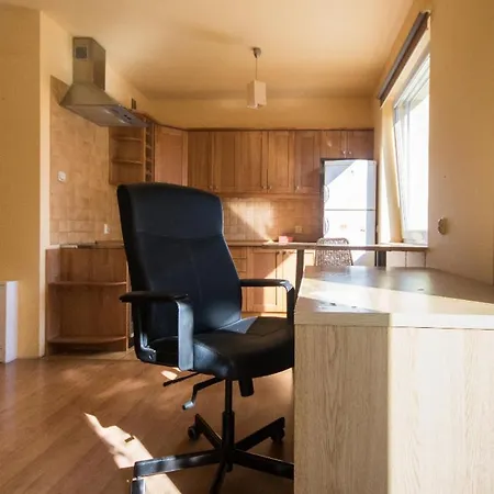 公寓 Metro Kabaty 华沙